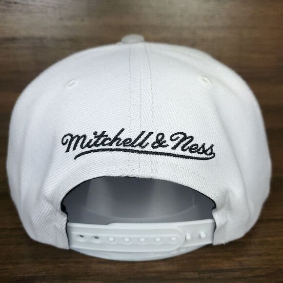 Brooklyn Nets Mitchell & Ness NBA Snapback Hat Cap 3D Logo White Gray NWT - Picture 5 of 8